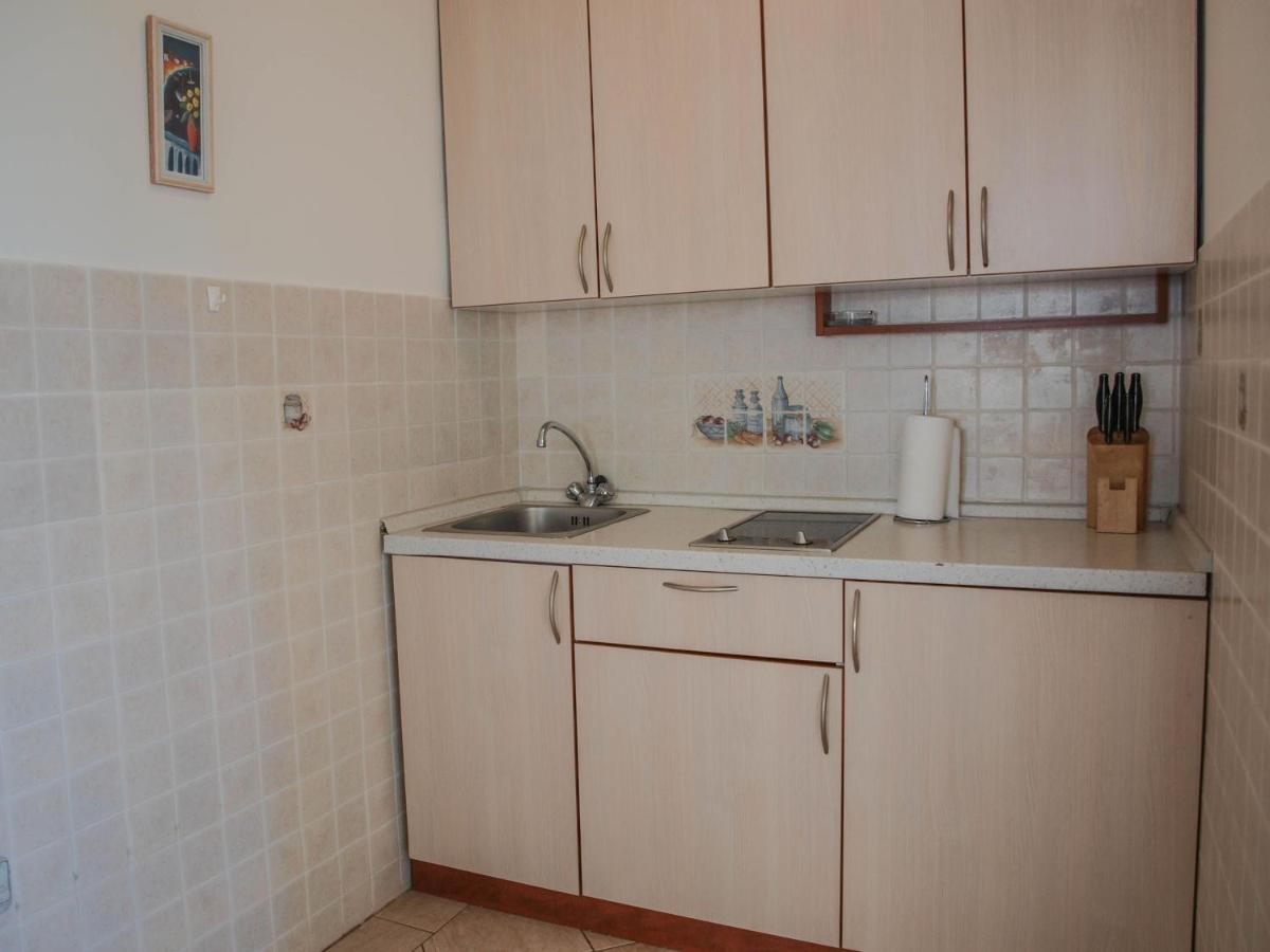 Kristi Apartment Complex Near The Sandy Beach - By Ta Leut Agency Privlaka  Bagian luar foto